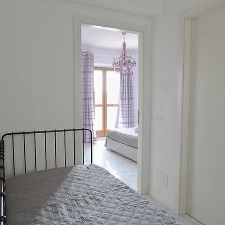 Poggio Del Sole לינה וארוחת בוקר 4*